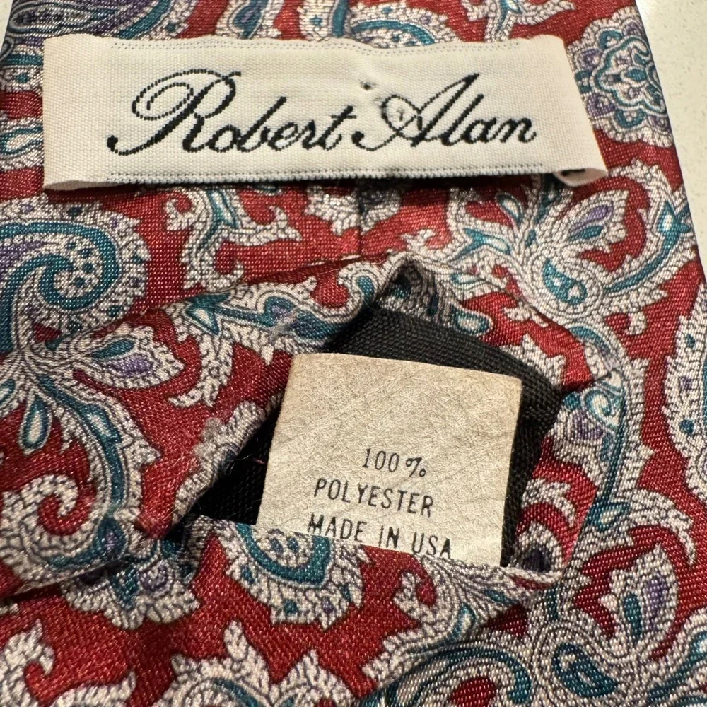 Robert Alan Mens Paisley Necktie Burgundy Red Blue Silver USA Made Polyester
